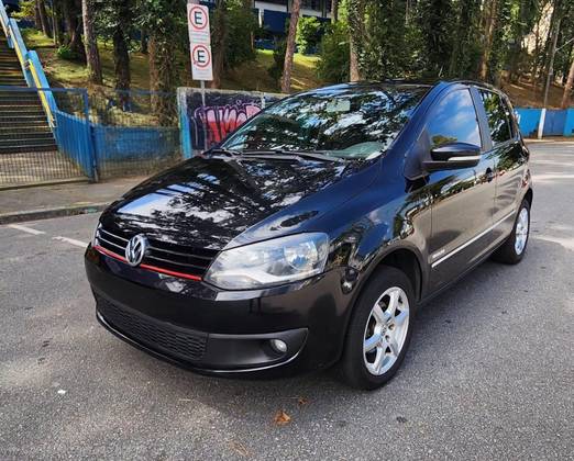 VOLKSWAGEN FOX 1.6 MI HIGHLINE 8V FLEX 4P AUTOMATIZADO